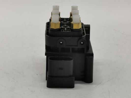 Blok katup solenoid suspensi udara untuk Audi Q7 4L 7P Porsche 955 958 OE NO. 95835890300