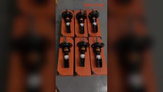 Peredam kejut depan 2043232800 A2043232800 untuk Benz W204